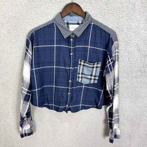 American Eagle Button Up‎ Crop Top Womens Small Plaid Long Sleeve Boho Western - Picture 1 of 6